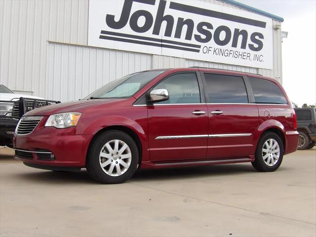 2012 Chrysler Town and Country Touring-L