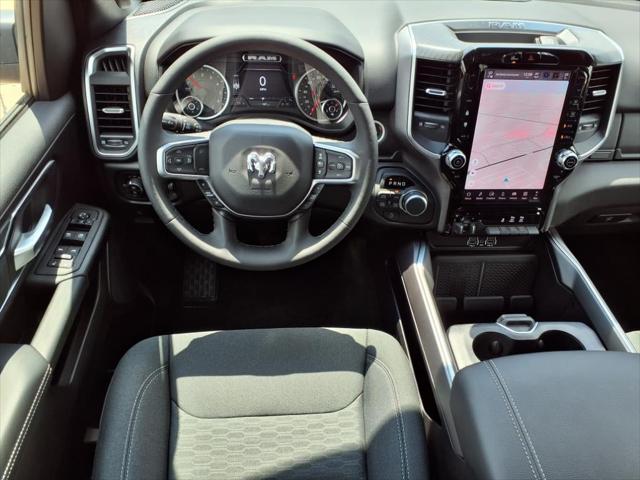 2025 RAM Ram 1500 RAM 1500 BIG HORN CREW CAB 4X4 64 BOX