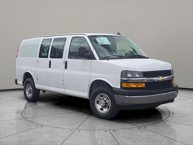 2023 Chevrolet Express Cargo RWD 2500 Regular Wheelbase WT