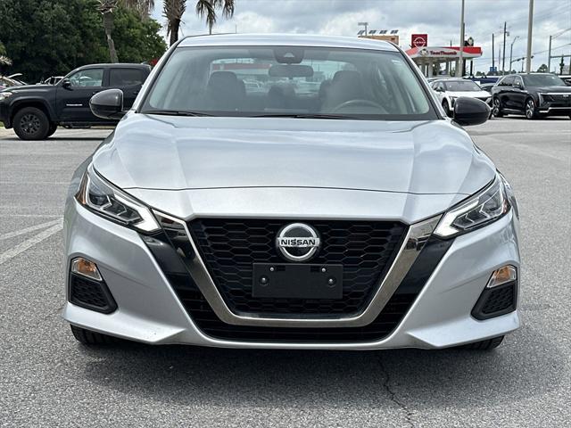 2022 Nissan Altima SR FWD