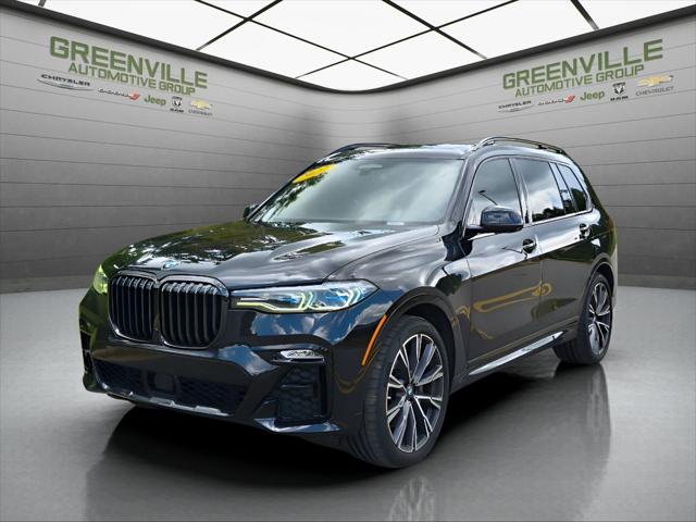 2022 BMW X7 M50i