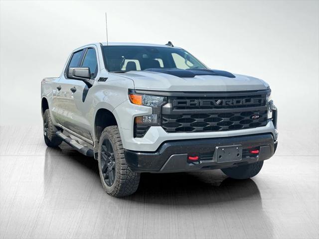 2024 Chevrolet Silverado 1500 4WD Crew Cab Standard Bed Custom Trail Boss