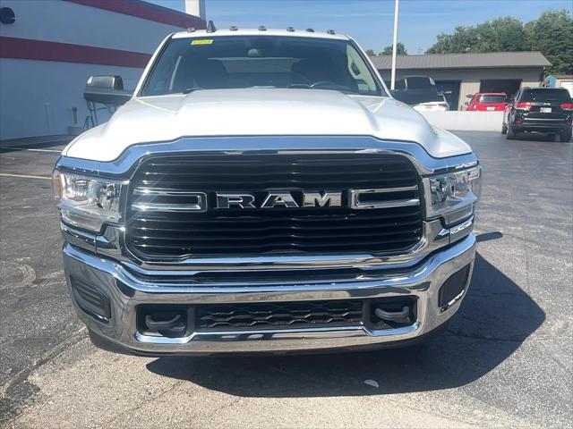 2019 RAM 3500 Big Horn Crew Cab 4x4 8 Box