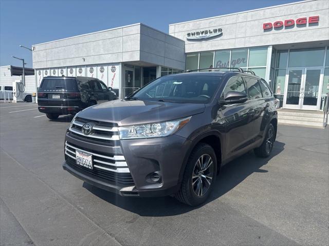 2019 Toyota Highlander LE
