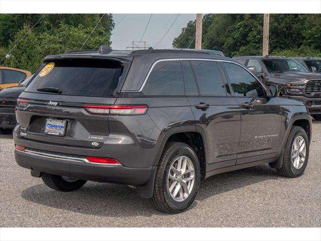 2025 Jeep Grand Cherokee Laredo X 4x4