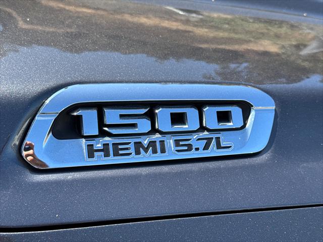 2022 RAM 1500 Big Horn Crew Cab 4x2 64 Box