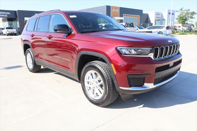 2025 Jeep Grand Cherokee GRAND CHEROKEE L LAREDO X 4X4