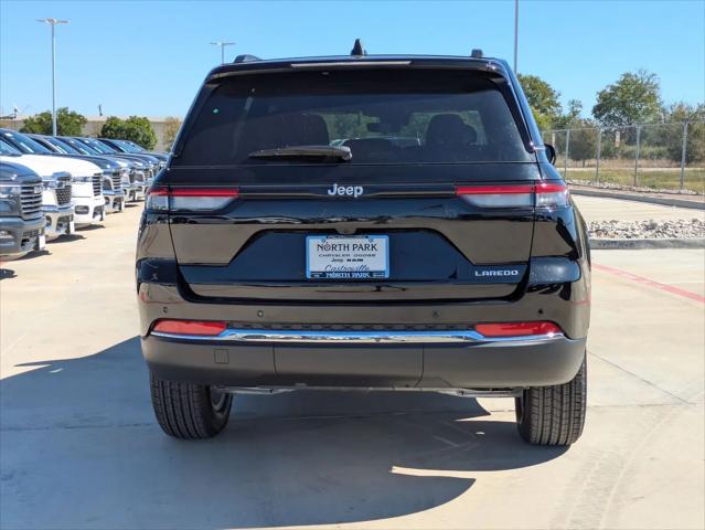2025 Jeep Grand Cherokee Laredo X 4x2