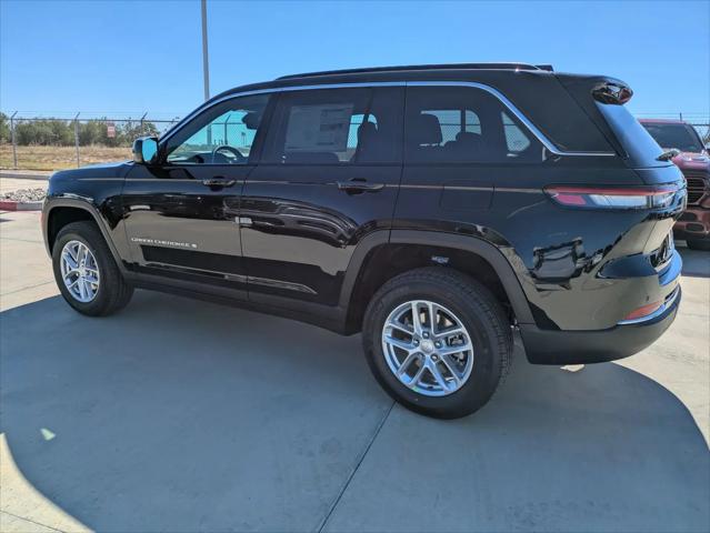 2025 Jeep Grand Cherokee Laredo X 4x2