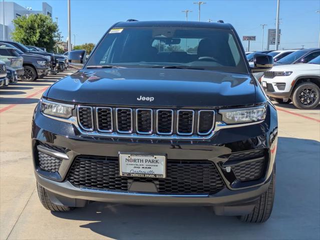 2025 Jeep Grand Cherokee Laredo X 4x2