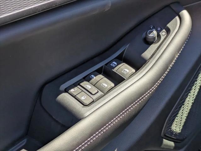2025 Jeep Grand Cherokee Laredo X 4x2