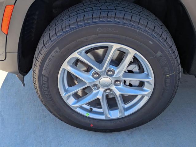 2025 Jeep Grand Cherokee Laredo X 4x2