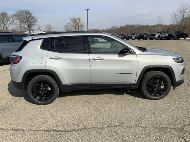 2026 Jeep Compass Latitude Altitude