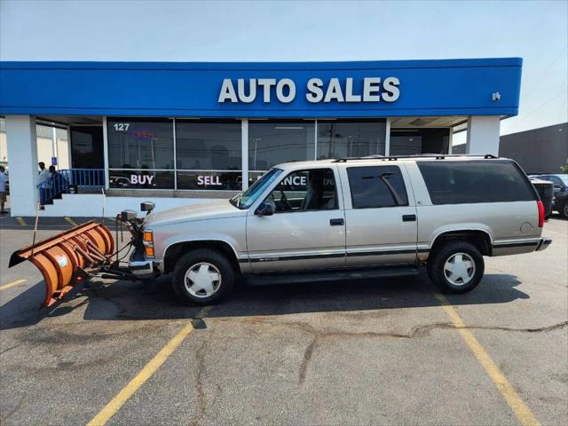 1999 Chevrolet Suburban LT