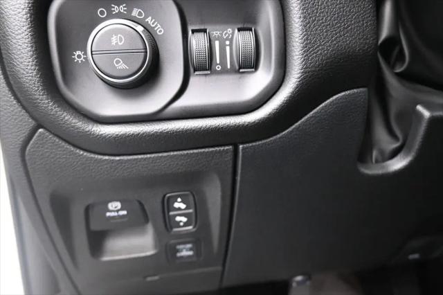 2026 Ram 1500 Laramie Crew Cab 4x4 5'7" Box