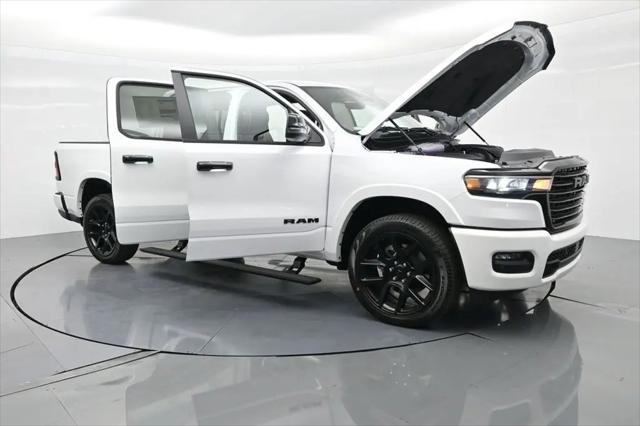 2026 Ram 1500 Laramie Crew Cab 4x4 5'7" Box