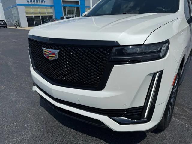 2022 Cadillac Escalade ESV 4WD Sport