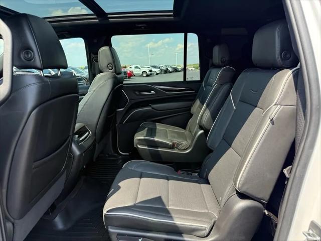 2022 Cadillac Escalade ESV 4WD Sport
