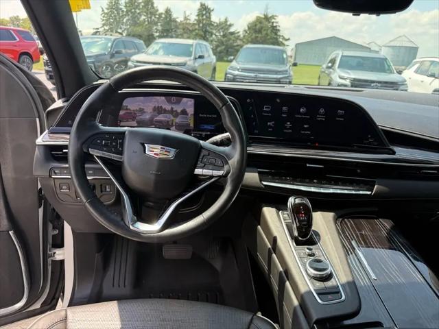 2022 Cadillac Escalade ESV 4WD Sport