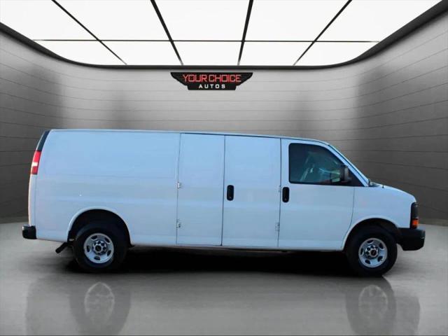 2016 GMC Savana 3500 Work Van