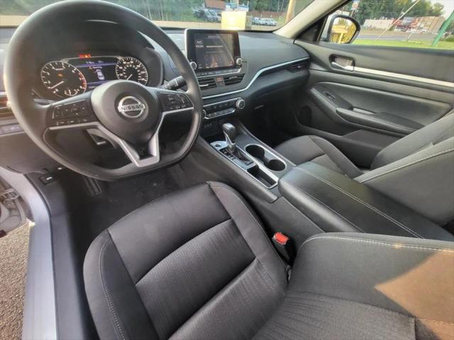 2022 Nissan Altima SV FWD