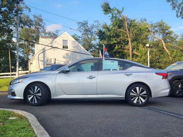 2022 Nissan Altima SV FWD