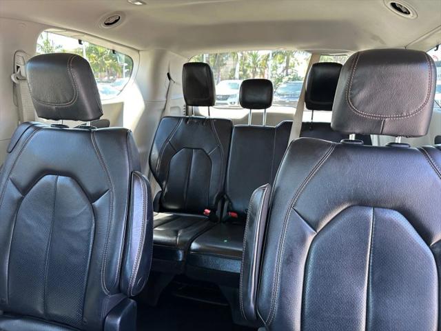 2020 Chrysler Pacifica Touring L