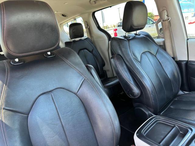 2020 Chrysler Pacifica Touring L