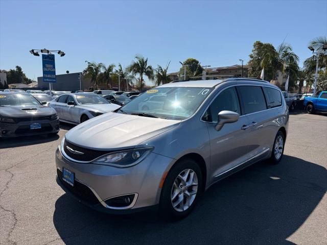2020 Chrysler Pacifica Touring L