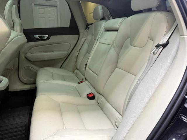 2018 Volvo XC60 T5 Momentum