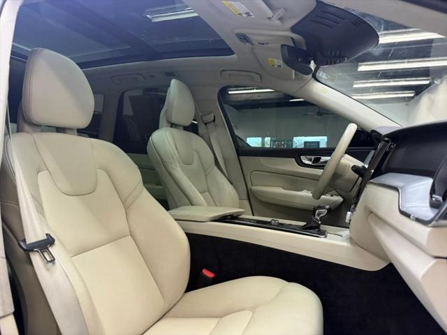 2018 Volvo XC60 T5 Momentum