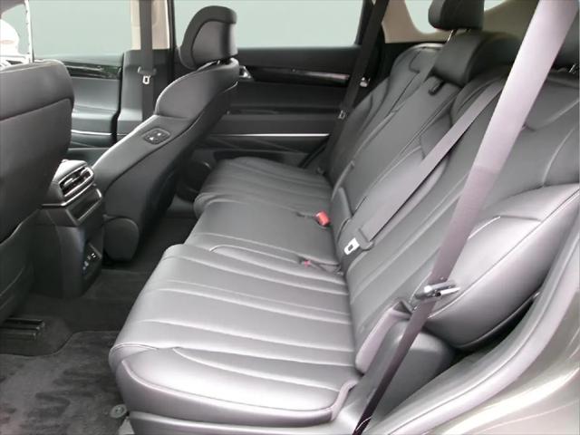2025 Genesis GV80 2.5T Standard AWD