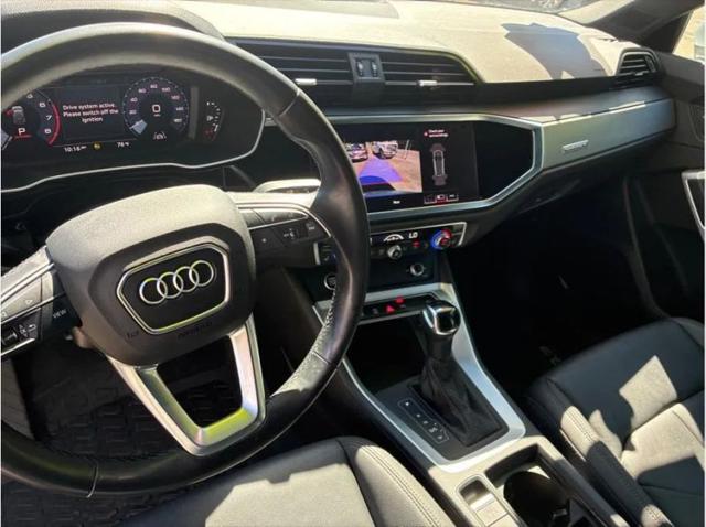 2021 Audi Q3 Premium 40 TFSI quattro Tiptronic