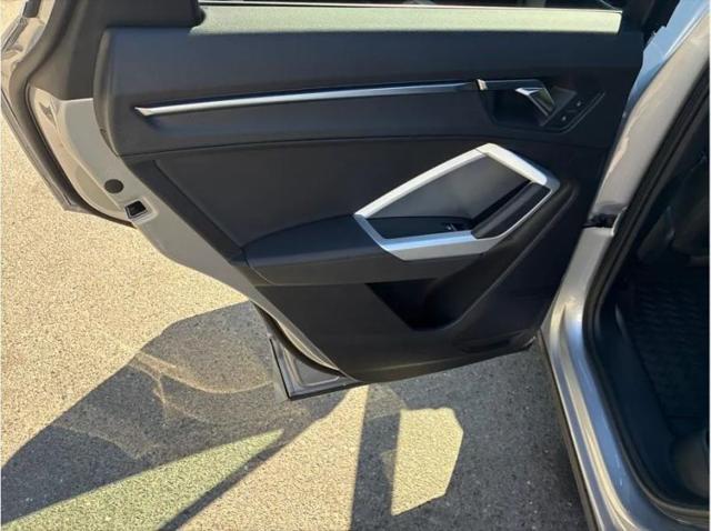 2021 Audi Q3 Premium 40 TFSI quattro Tiptronic