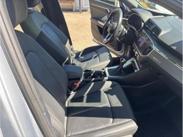 2021 Audi Q3 Premium 40 TFSI quattro Tiptronic