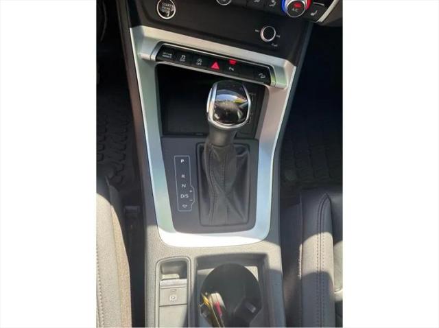 2021 Audi Q3 Premium 40 TFSI quattro Tiptronic