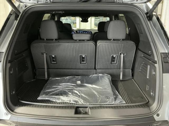 2026 Chevrolet Traverse FWD LT