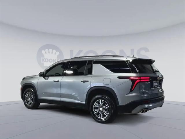 2026 Chevrolet Traverse FWD LT
