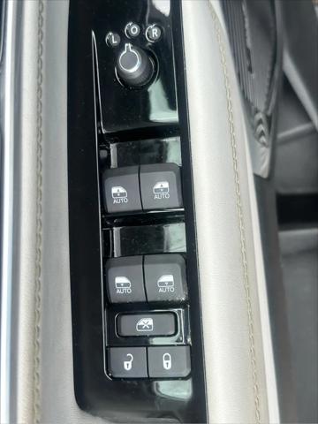 2022 Jeep Wagoneer Series III 4x4