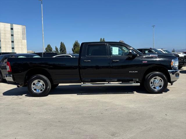2020 RAM 3500 Tradesman Crew Cab 4x4 8 Box