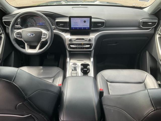 2022 Ford Explorer XLT 2022 Ford Explorer XLT