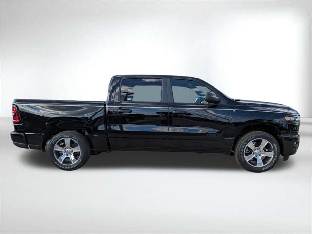 2025 RAM Ram 1500 RAM 1500 TRADESMAN CREW CAB 4X2 57 BOX