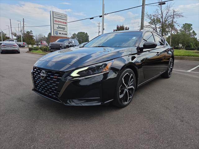2023 Nissan Altima SR FWD