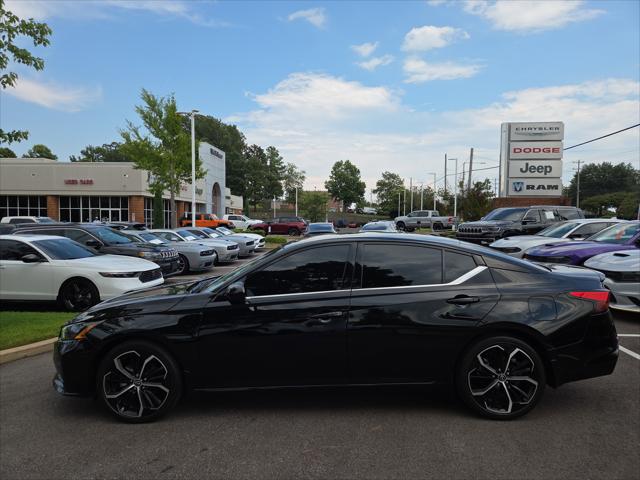 2023 Nissan Altima SR FWD