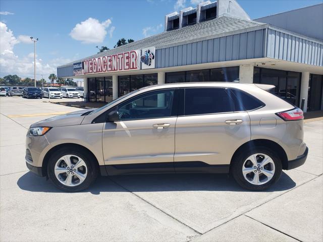 2020 Ford Edge SE