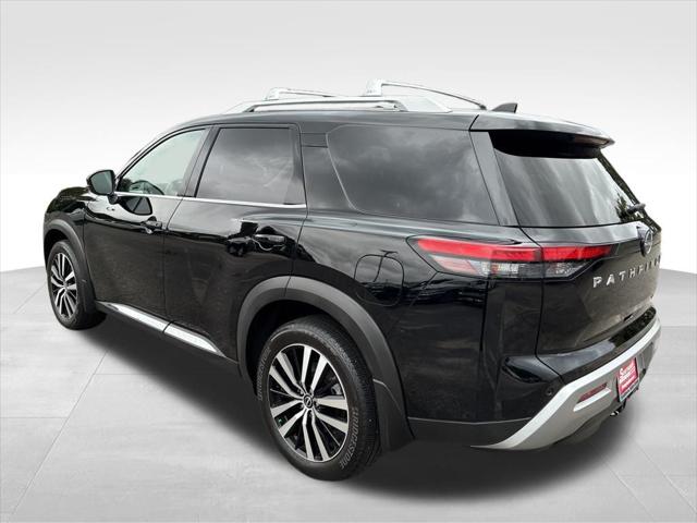 2023 Nissan Pathfinder Platinum 4WD