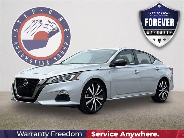 2022 Nissan Altima SR FWD