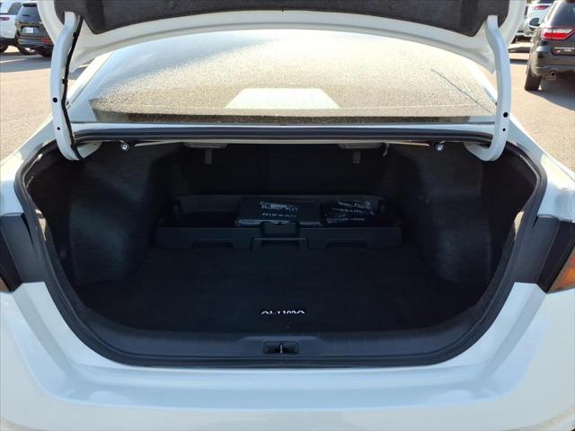 2025 Nissan Altima SR AWD