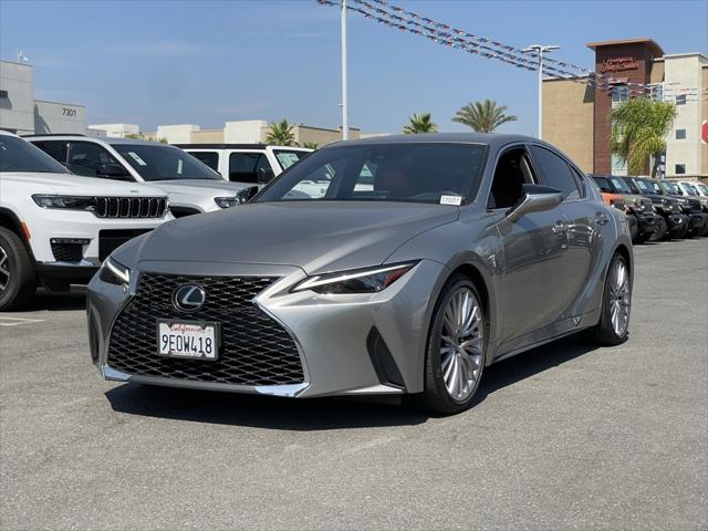 2023 Lexus IS 300 300