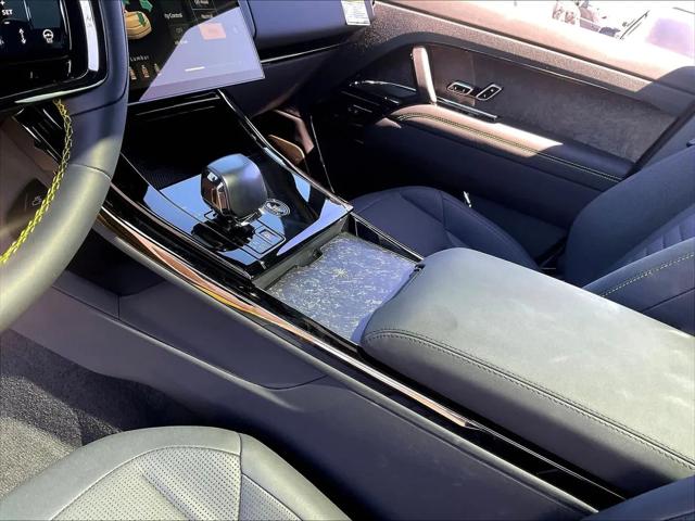 2025 Land Rover Range Rover Sport P635 SV Edition Two